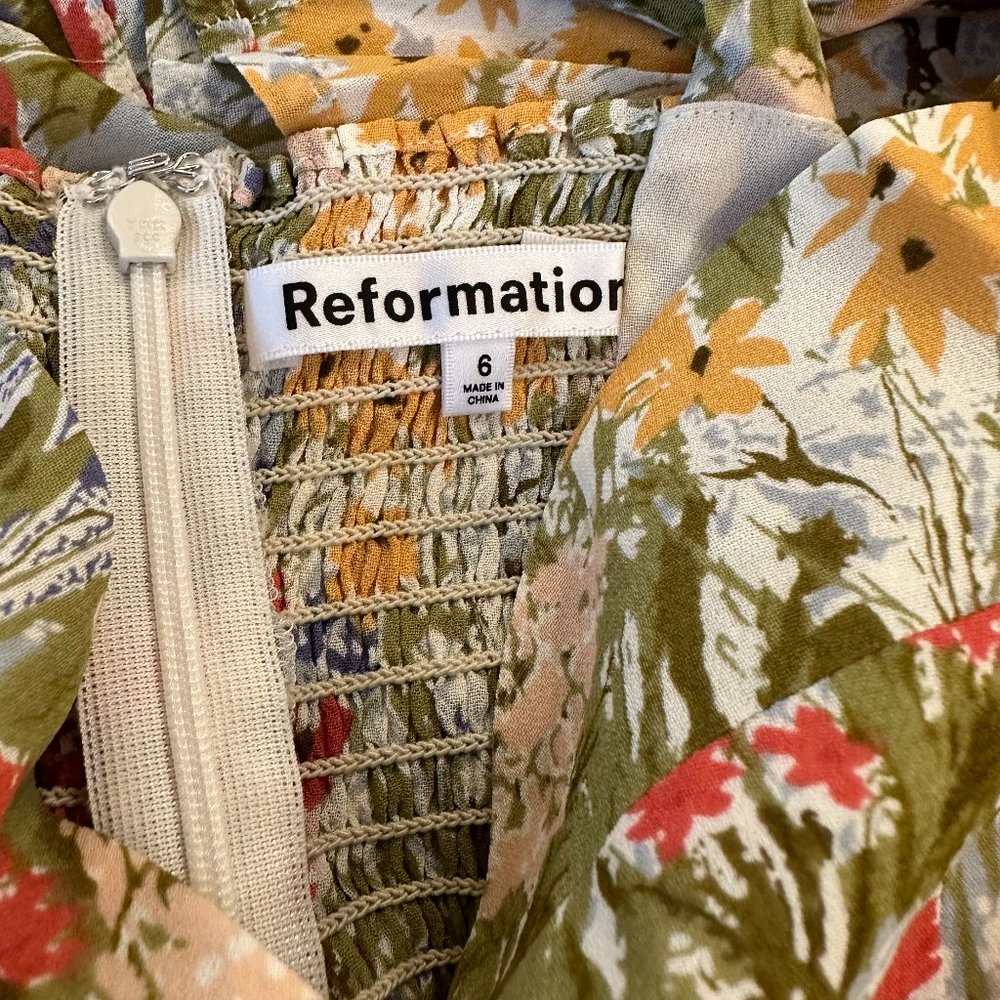 Reformation Nadira Dress in Countryside - Picture 10 of 16